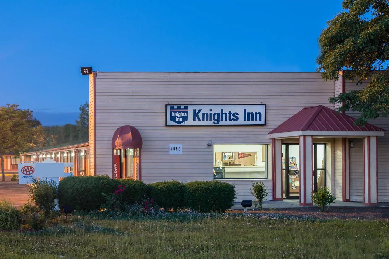 Knights Inn Columbus/Franklinton Zewnętrze zdjęcie